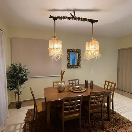 Ambela House アパート